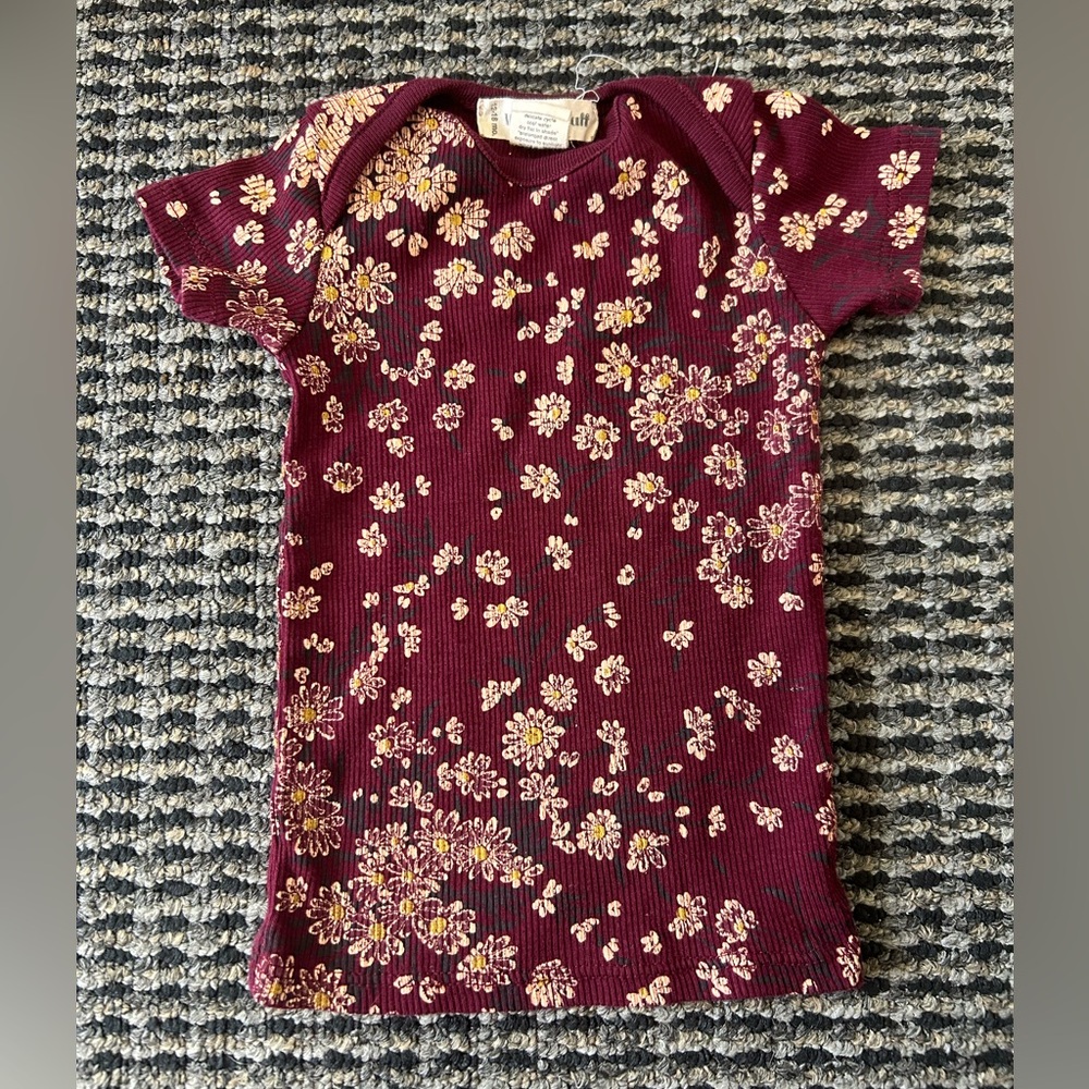Misha & Puff Burgundy Wild Daisy Lap Tee